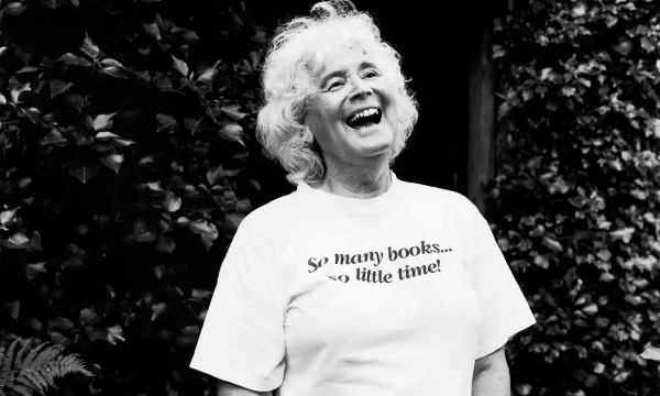 Faber to publish Jan Morris’s first ever book of Diaries
